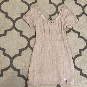 A&F Tan Striped Dress - hugs curves and super flattering!